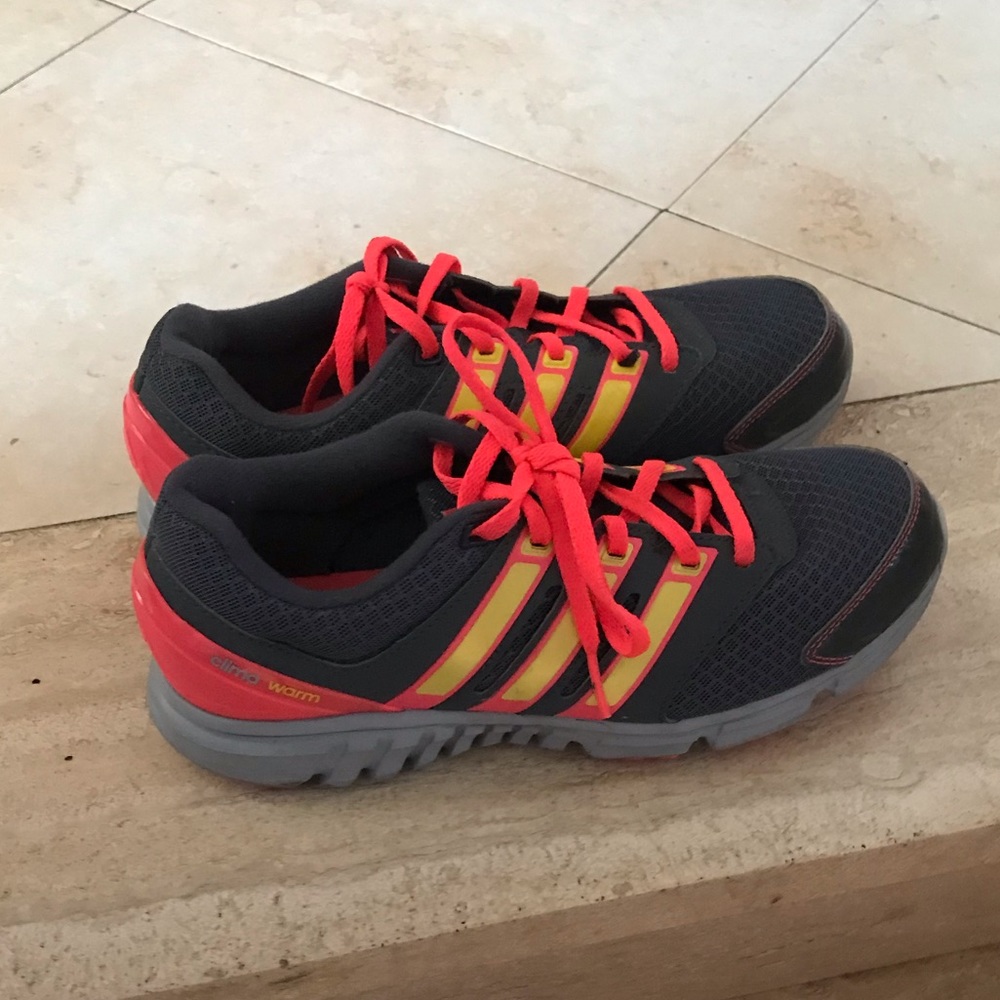 Women’s Adidas Cimawarm running shoes